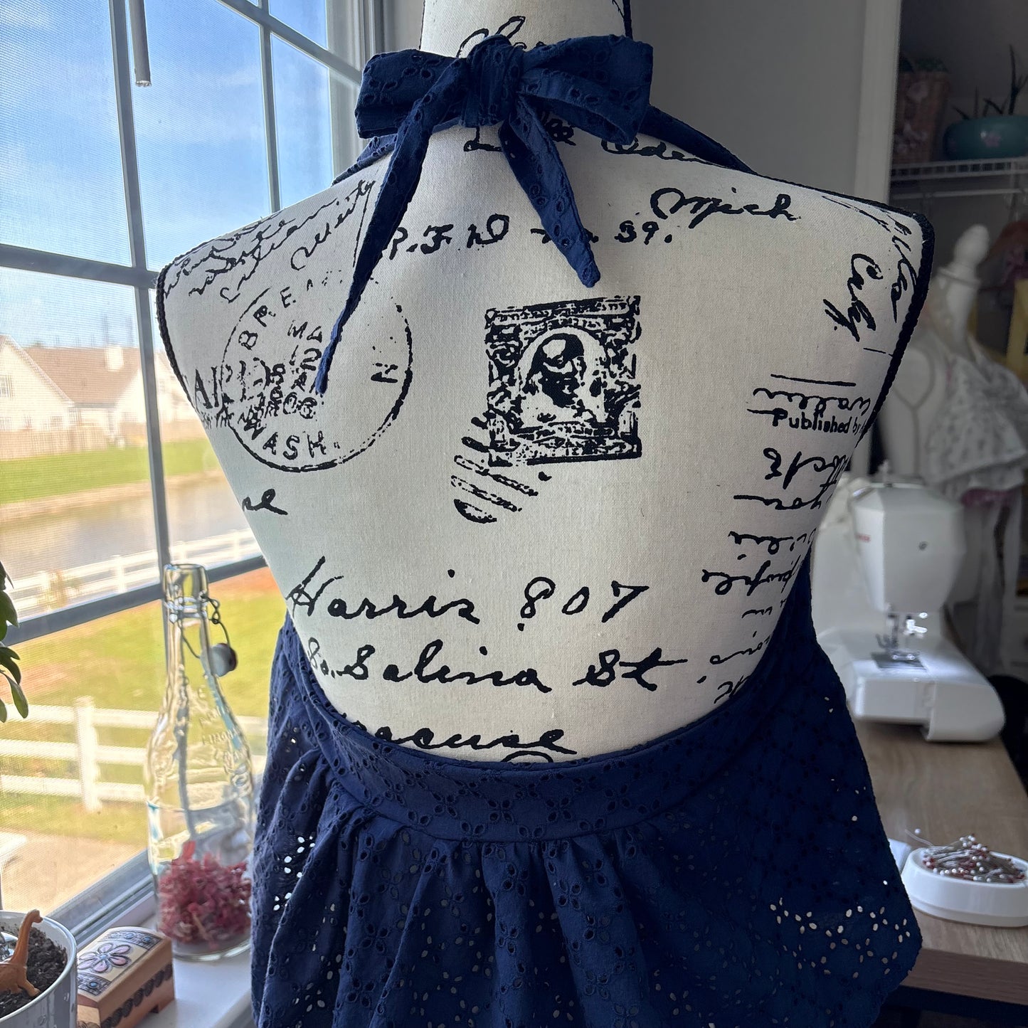 Paloma | navy eyelet halter 1/1