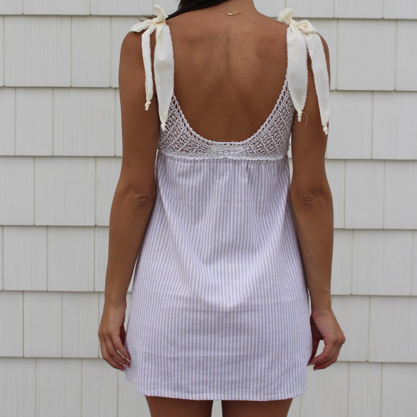 Shell mini dress 1/1